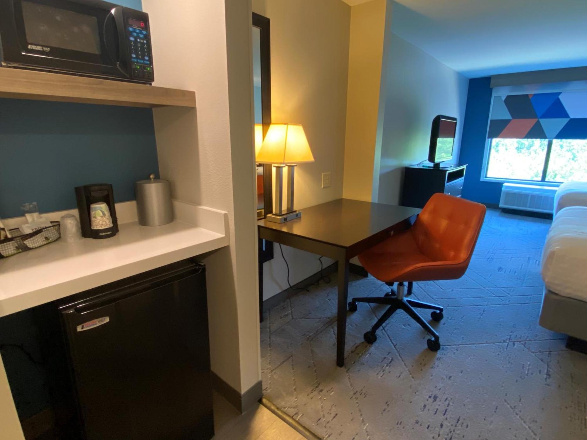 Wingate By Wyndham State Arena Raleigh/Cary Hotel Екстер'єр фото