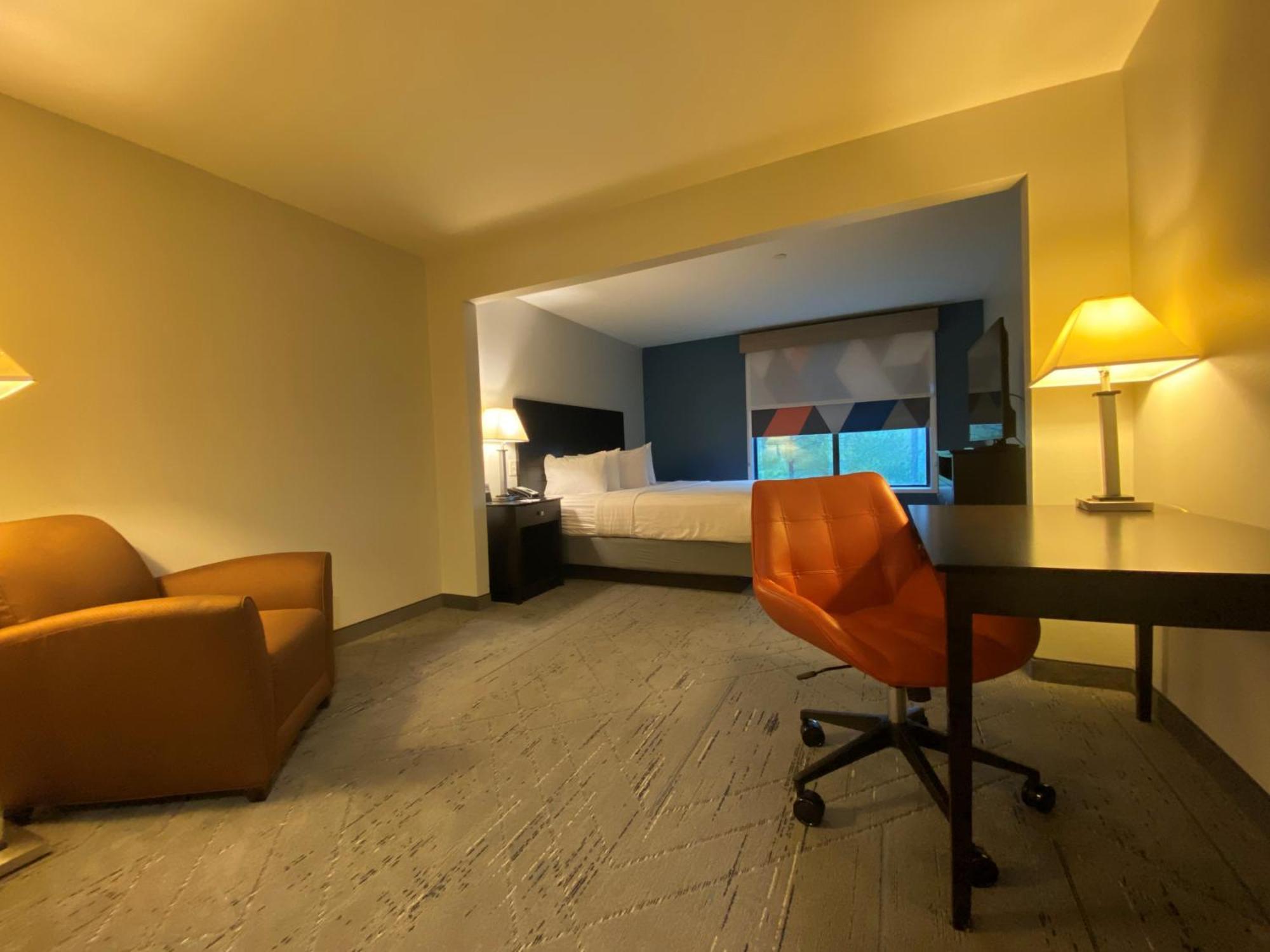 Wingate By Wyndham State Arena Raleigh/Cary Hotel Екстер'єр фото
