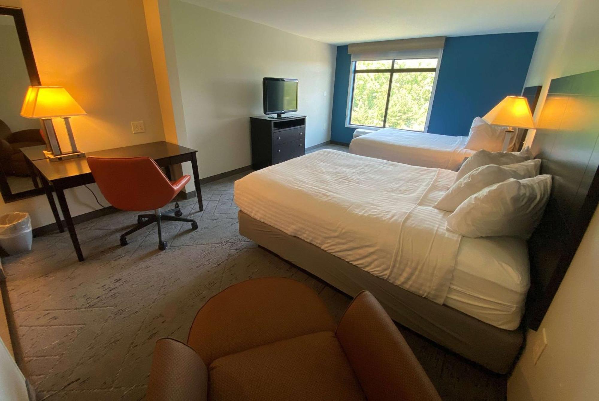 Wingate By Wyndham State Arena Raleigh/Cary Hotel Екстер'єр фото