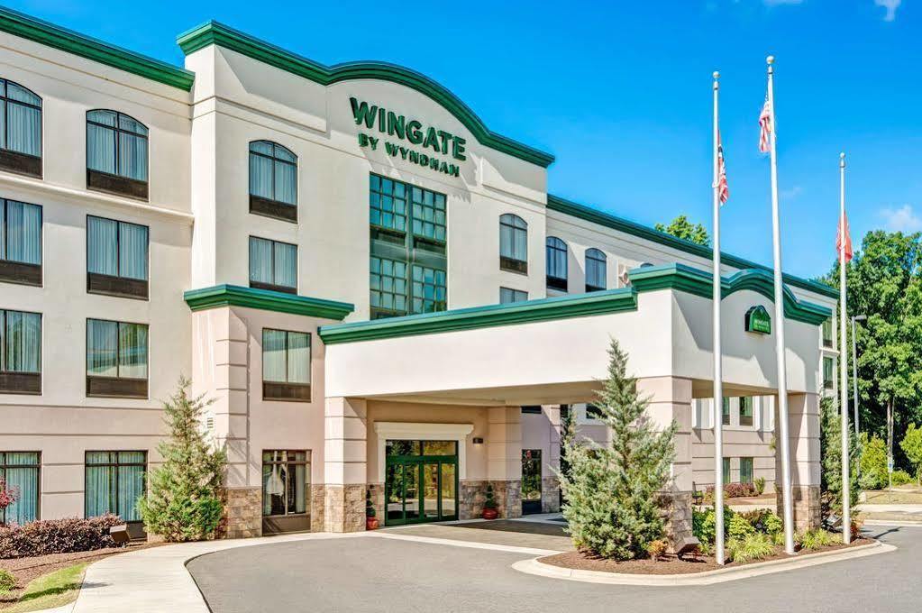 Wingate By Wyndham State Arena Raleigh/Cary Hotel Екстер'єр фото
